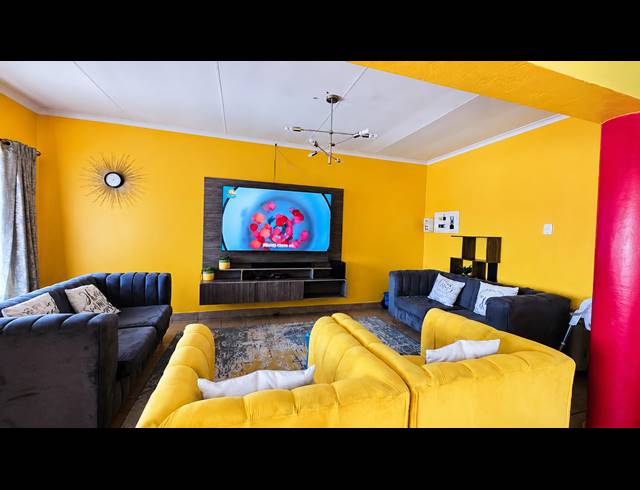 3 BEDROOM HOUSE FOR SALE IN RIVERSDALE